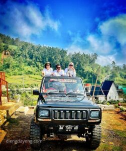Pengalaman Wisata Tak Terlupakan di Dieng dengan Sewa Jeep Zona 2